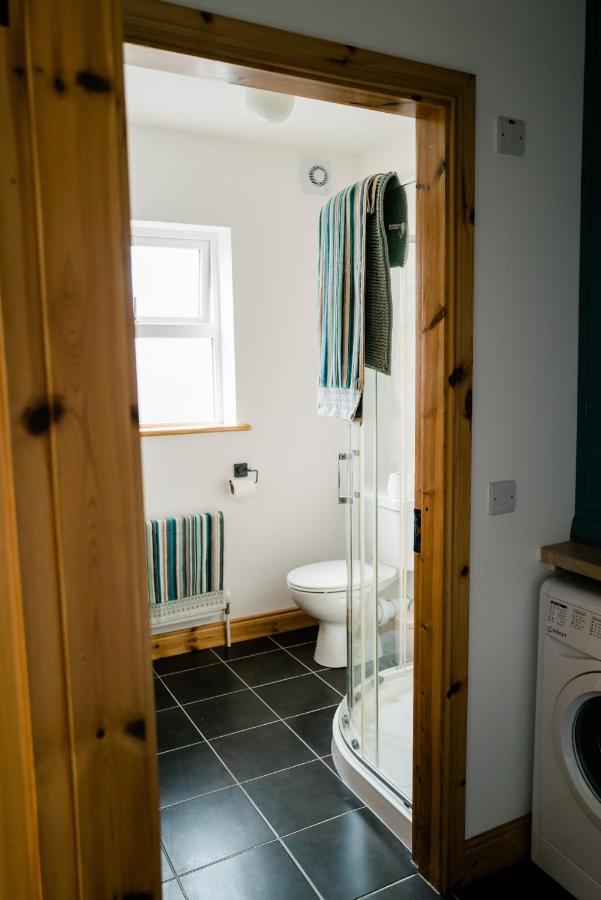 Modern Self Catering Apartment, Miltown Malbay Milltown Malbay Extérieur photo